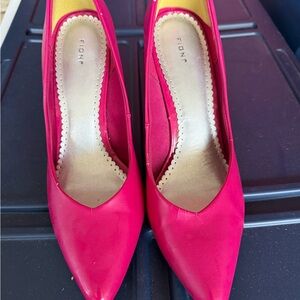 FIONI Clothing Women's Bold Pink Heels